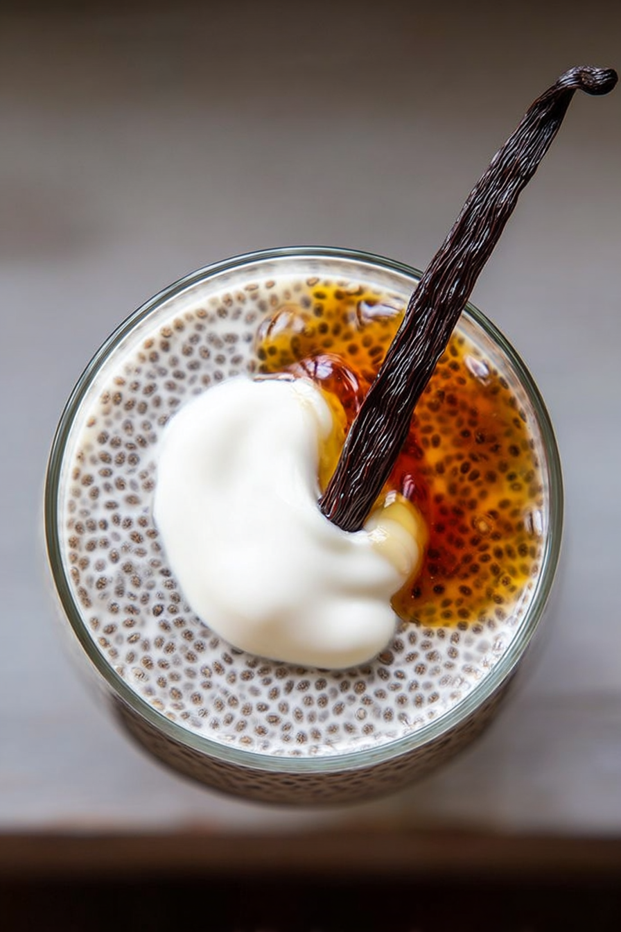 Chia-Pudding mit griechischem Joghurt und Vanille image 2