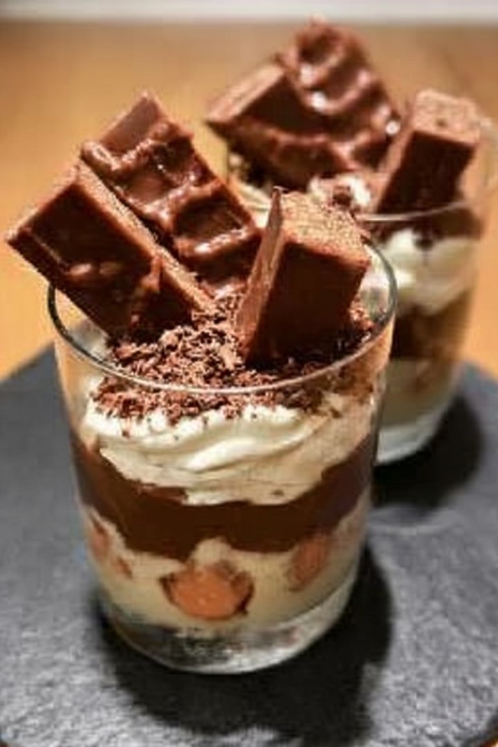 Kinder Bueno Dessert image 2