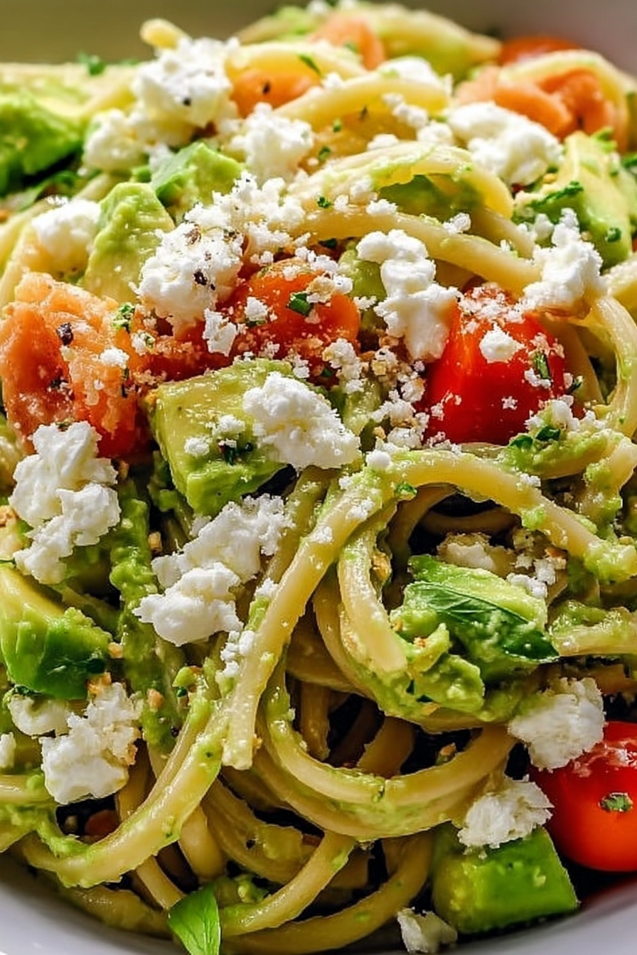 Cremige Avocado Pasta: Ein unglaublich essenzieller Genuss für Veganer image 2