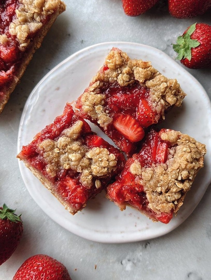 Gesunde Haferflocken-Erdbeer-Riegel image 2